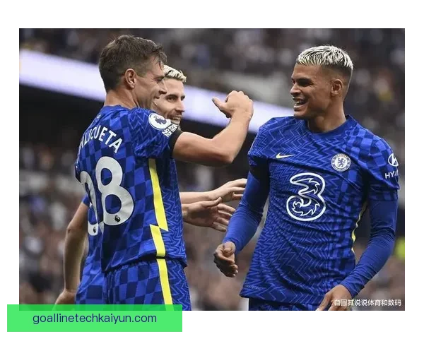 帕雷德斯防守拼抢表现稳健，持续提升球队竞争力